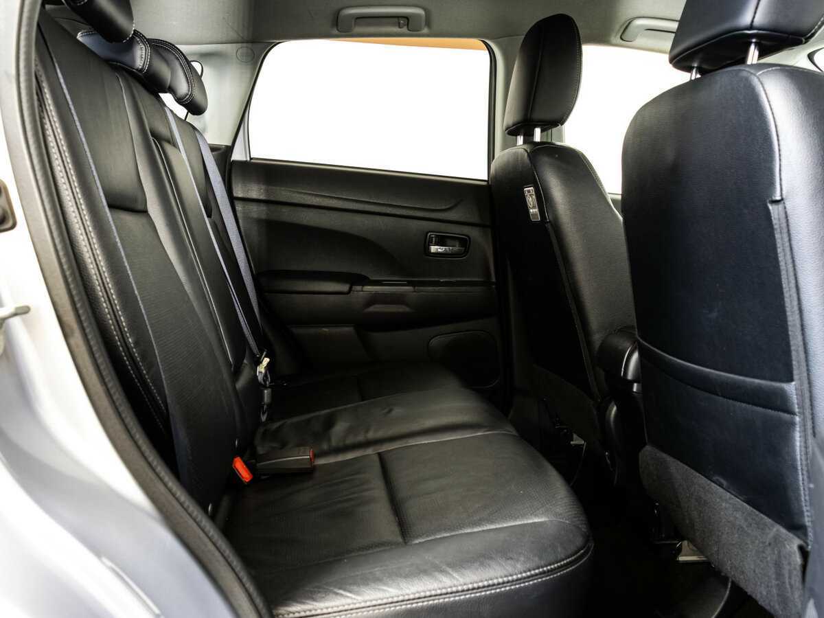 Mitsubishi ASX, 2012 Фото №14