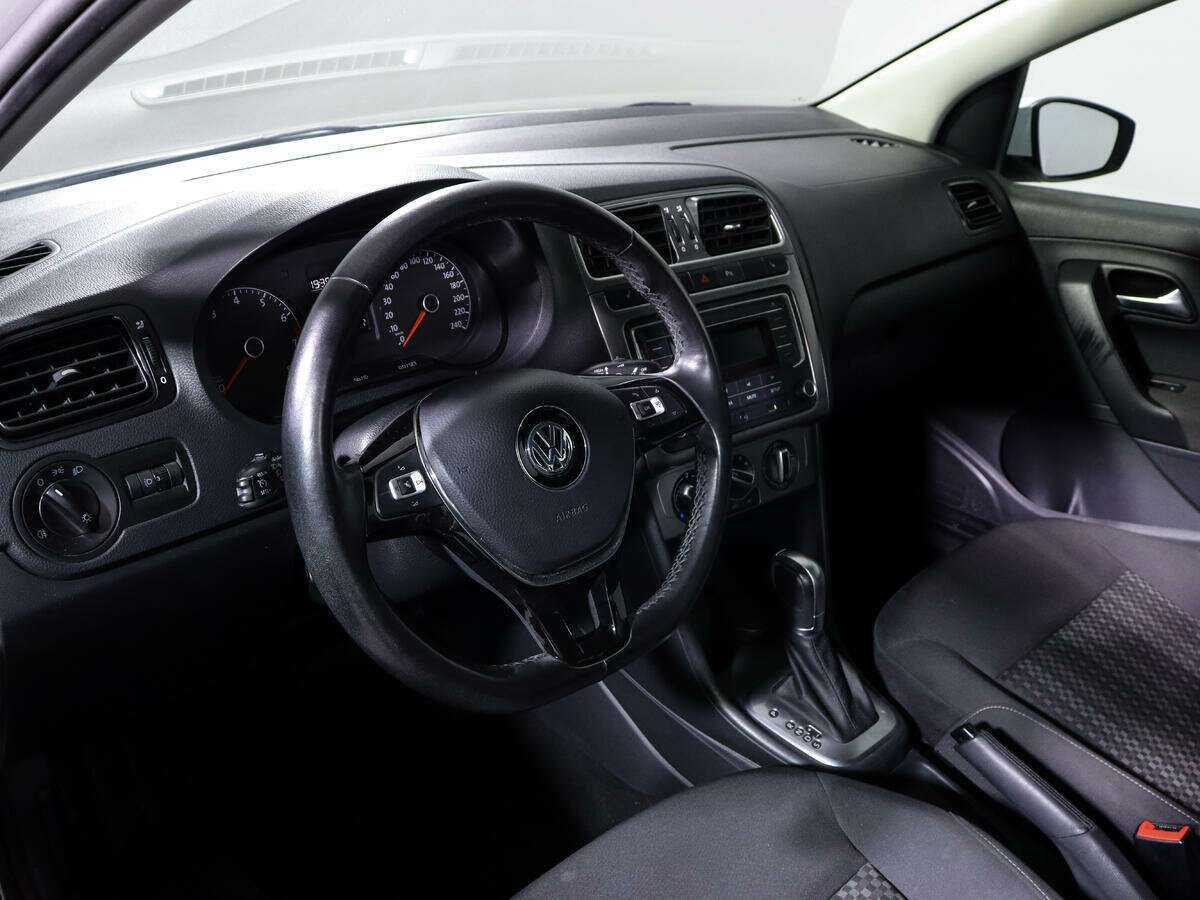 Volkswagen Polo, 2019 Фото №13