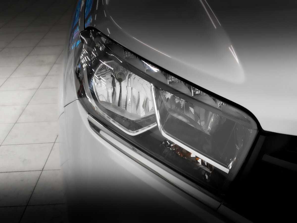 Lada (ВАЗ) XRAY, 2019 Фото №17