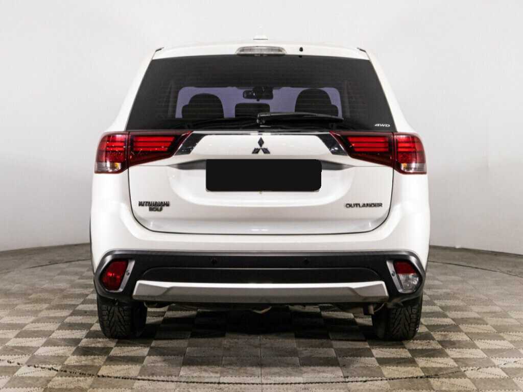 Mitsubishi Outlander, 2018 Фото №6
