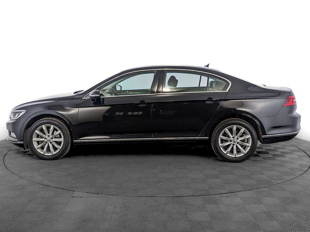 Volkswagen Passat, 2017 Фото №8
