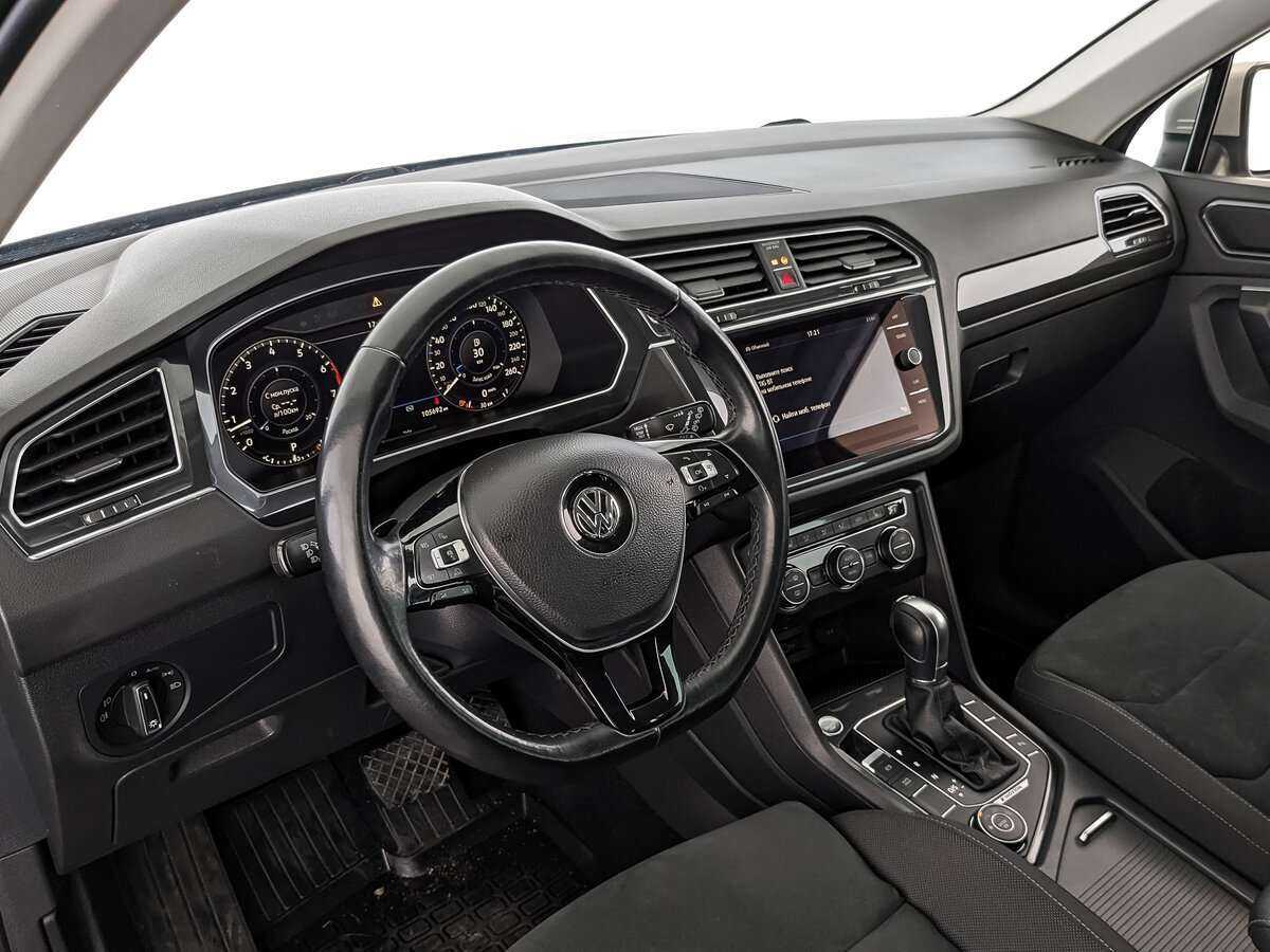 Volkswagen Tiguan, 2018 Фото №11