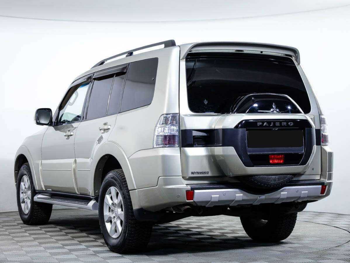 Mitsubishi Pajero, 2014 Фото №6