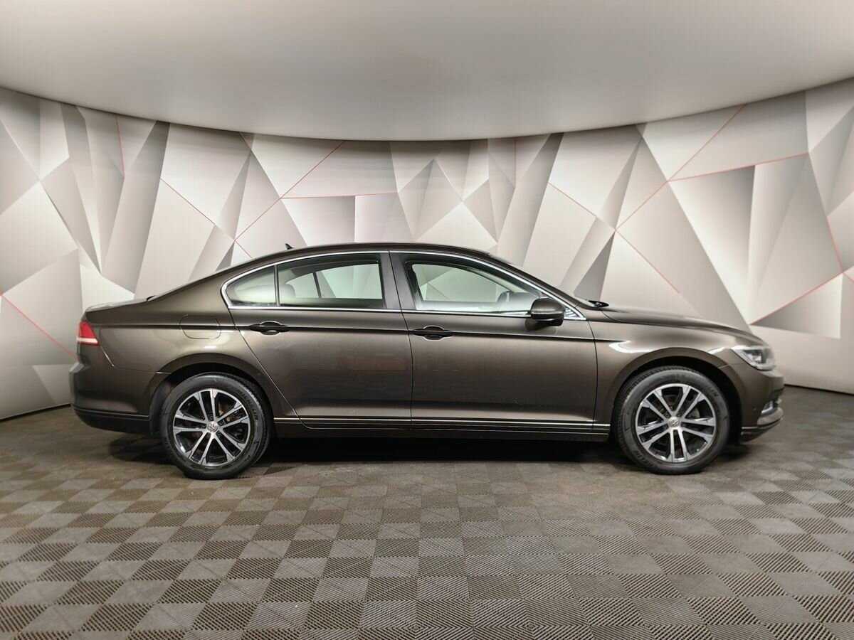 Volkswagen Passat, 2017 Фото №6