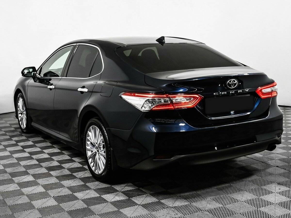 Toyota Camry, 2019 Фото №7