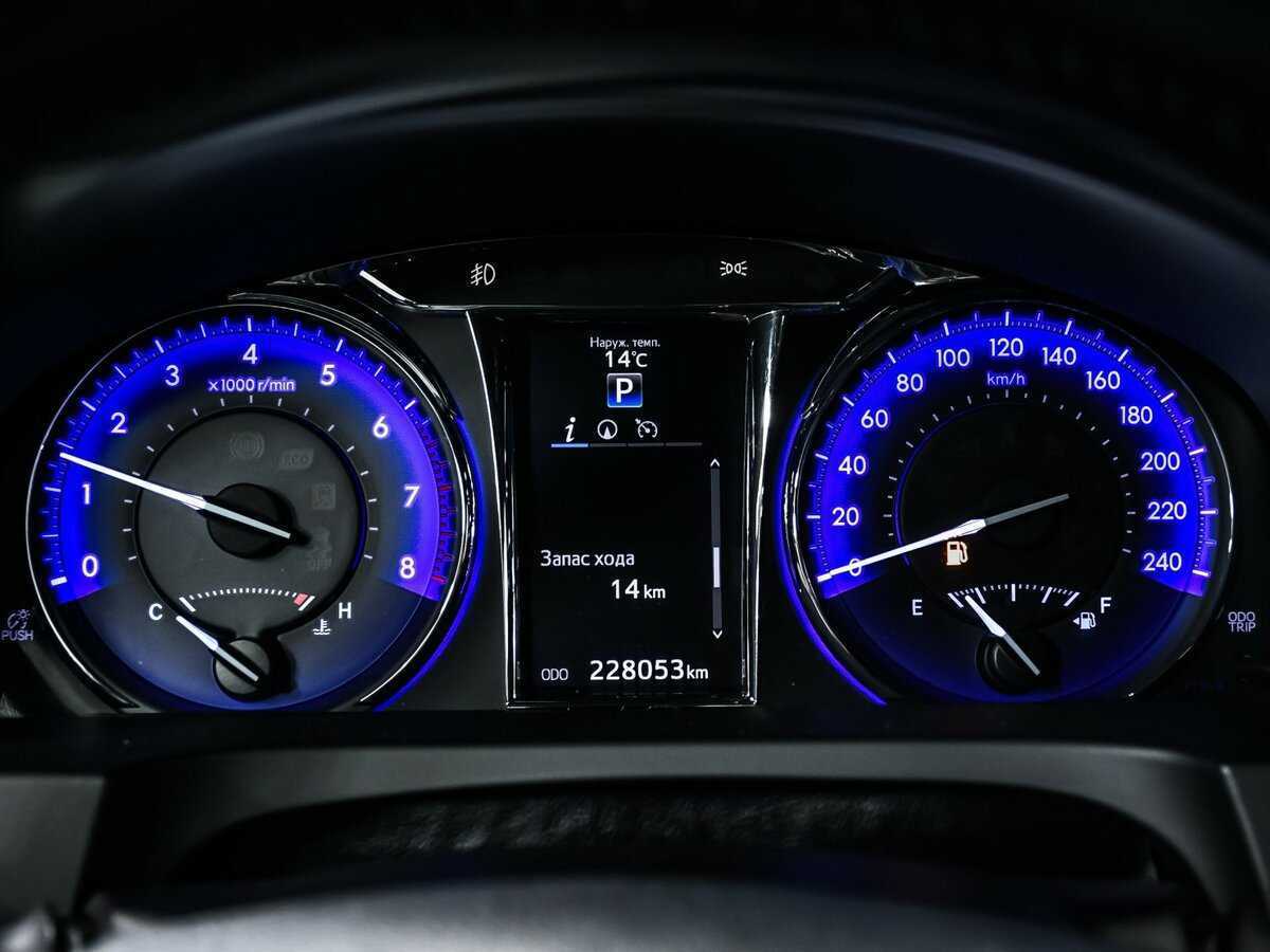 Toyota Camry, 2017 Фото №10