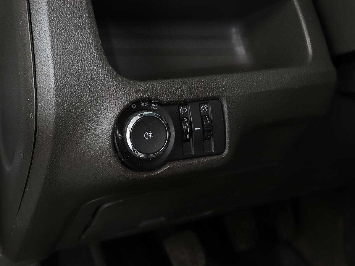 Chevrolet Cobalt, 2013 Фото №15