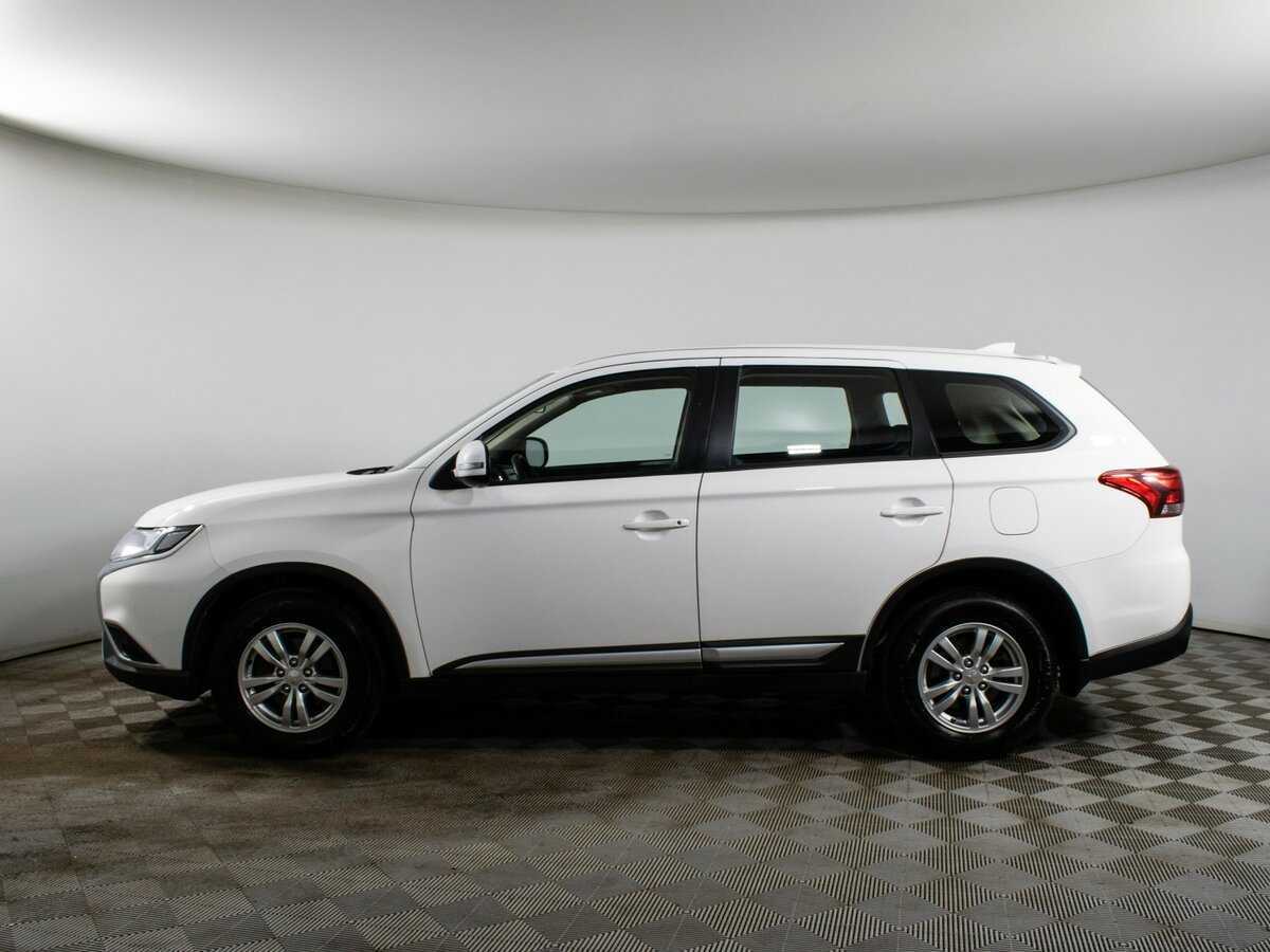 Mitsubishi Outlander, 2020 Фото №8