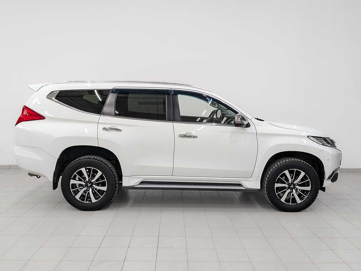 Mitsubishi Pajero Sport, 2017 Фото №4