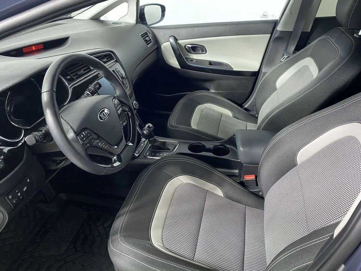 Kia Ceed, 2018 Фото №8