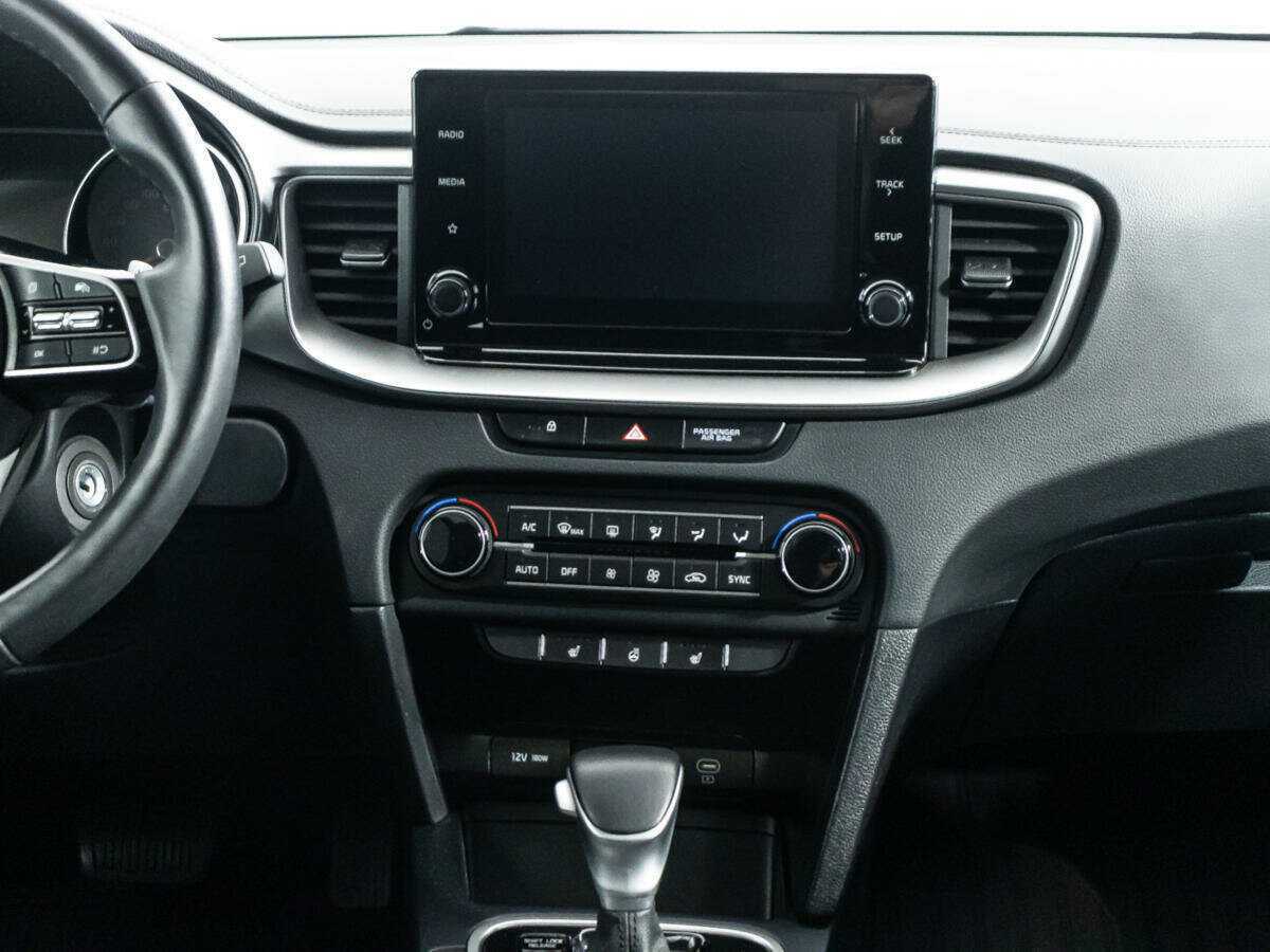 Kia Ceed, 2023 Фото №14