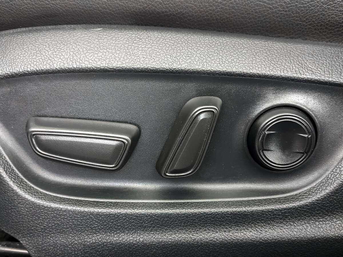 Toyota Camry, 2019 Фото №16