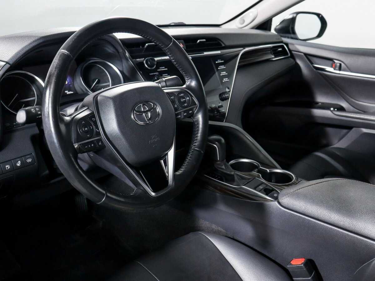 Toyota Camry, 2018 Фото №10
