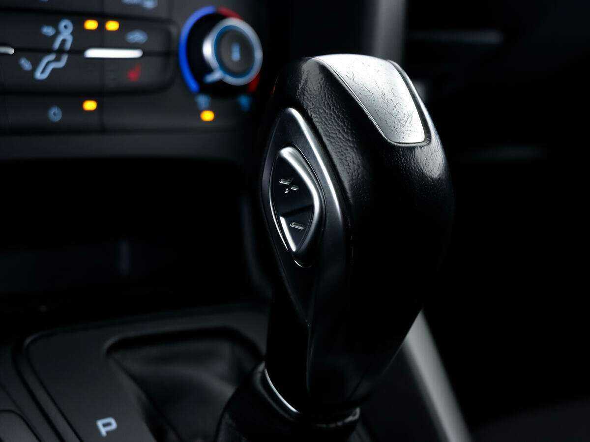 Ford Focus, 2018 Фото №14