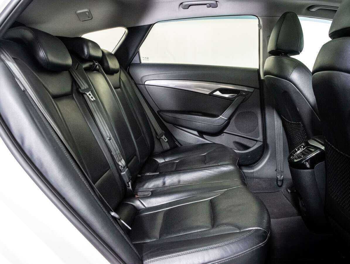 Hyundai i40, 2014 Фото №11