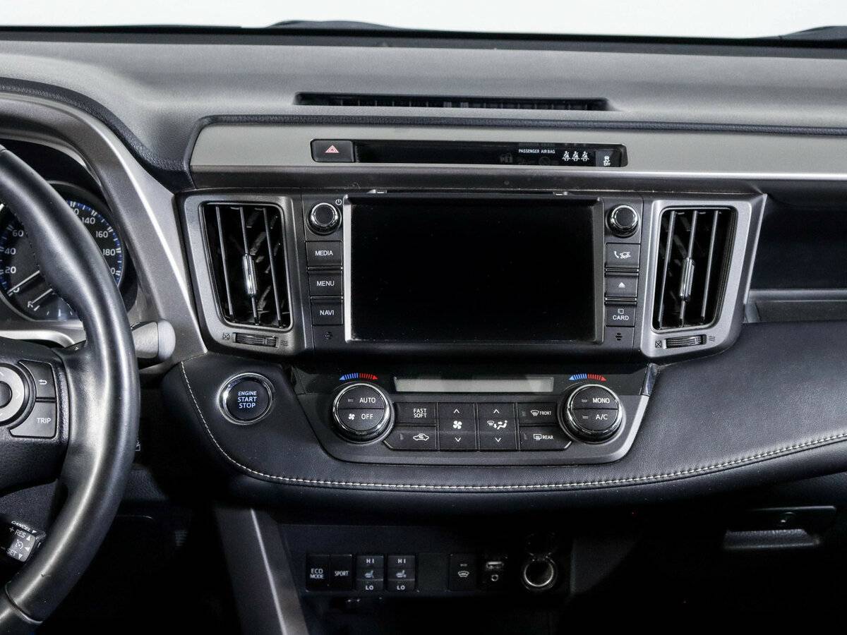 Toyota RAV4, 2017 Фото №10