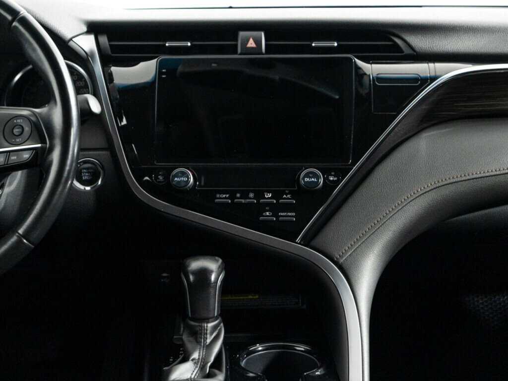 Toyota Camry, 2021 Фото №14