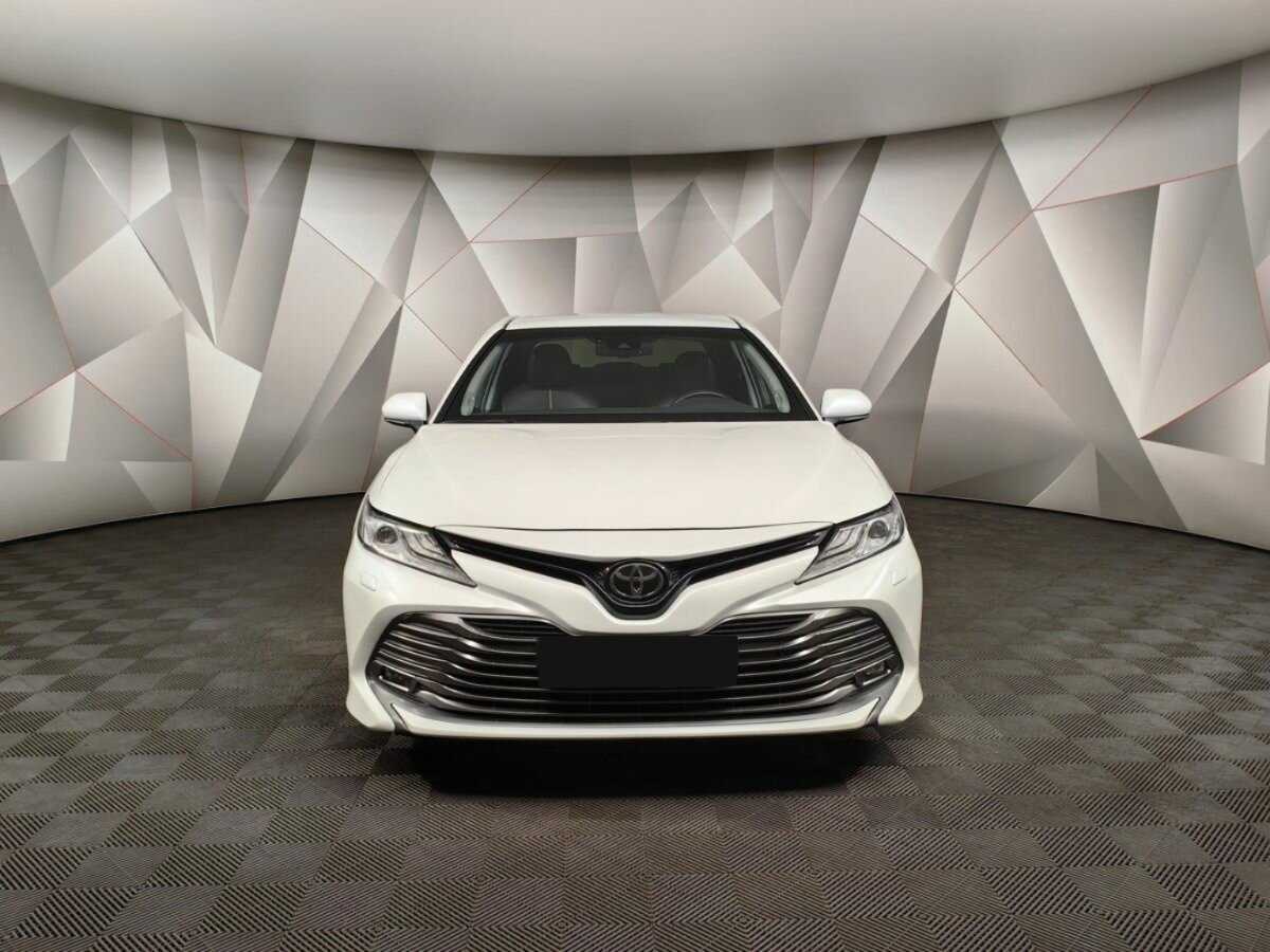 Toyota Camry, 2020 Фото №7
