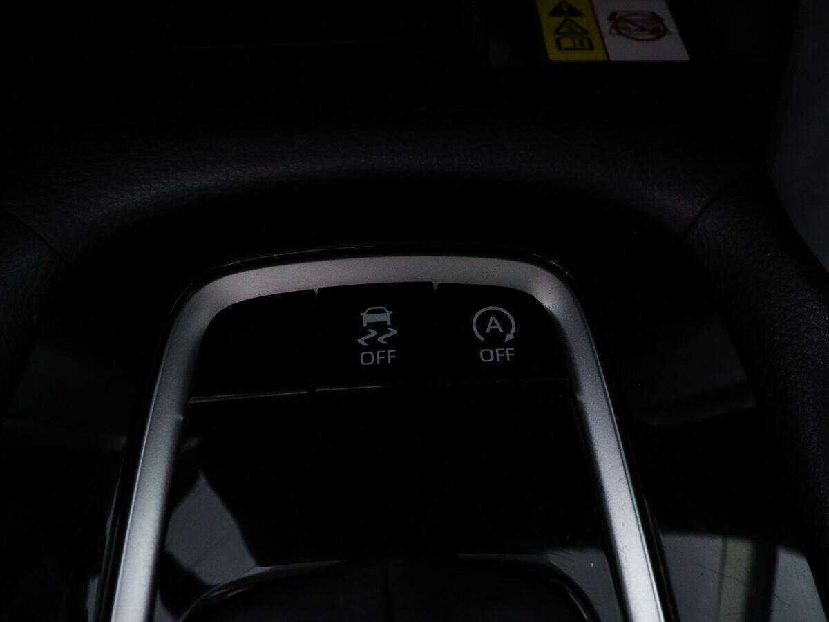 Toyota Corolla Cross, 2022 Фото №17