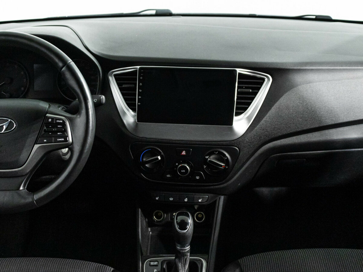 Hyundai Solaris II, 2018 Фото №14