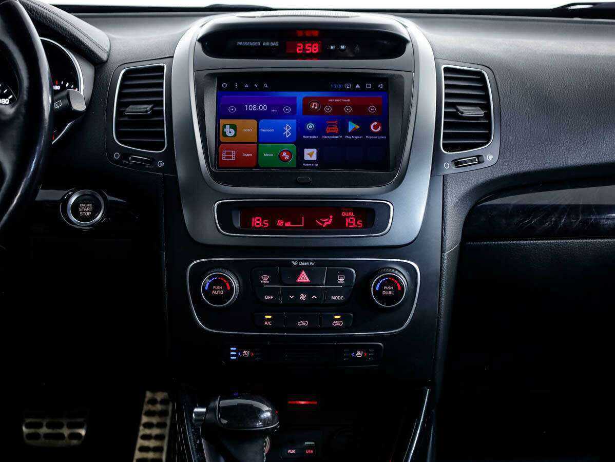 Kia Sorento, 2018 Фото №16