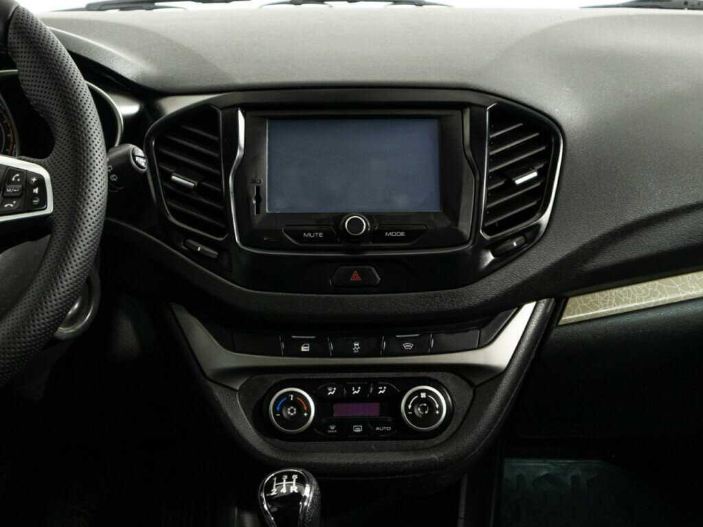 Lada (ВАЗ) Vesta SW, 2018 Фото №14