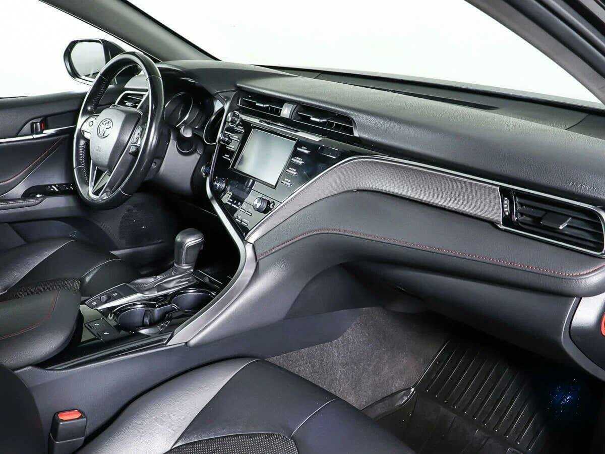 Toyota Camry, 2020 Фото №9