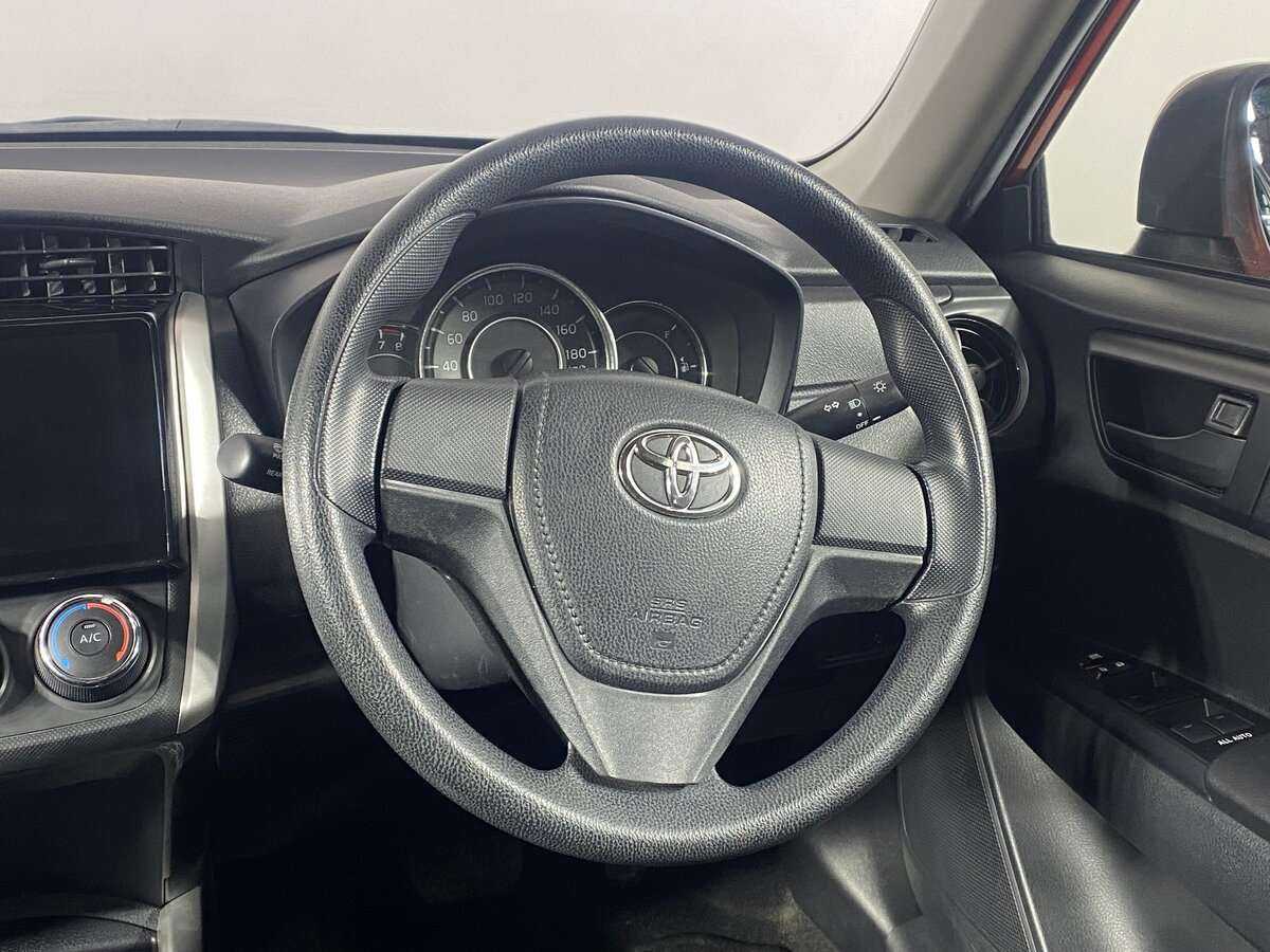 Toyota Corolla Fielder, 2019 Фото №12