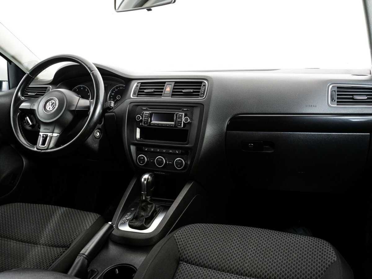 Volkswagen Jetta, 2012 Фото №7