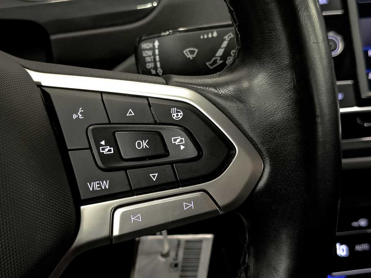 Volkswagen Tiguan, 2021 Фото №27