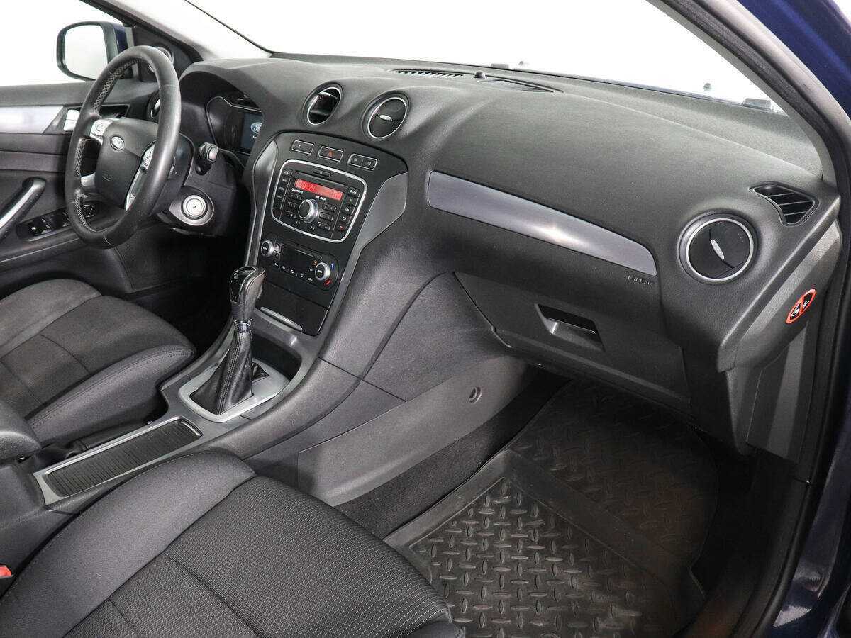Ford Mondeo, 2012 Фото №6