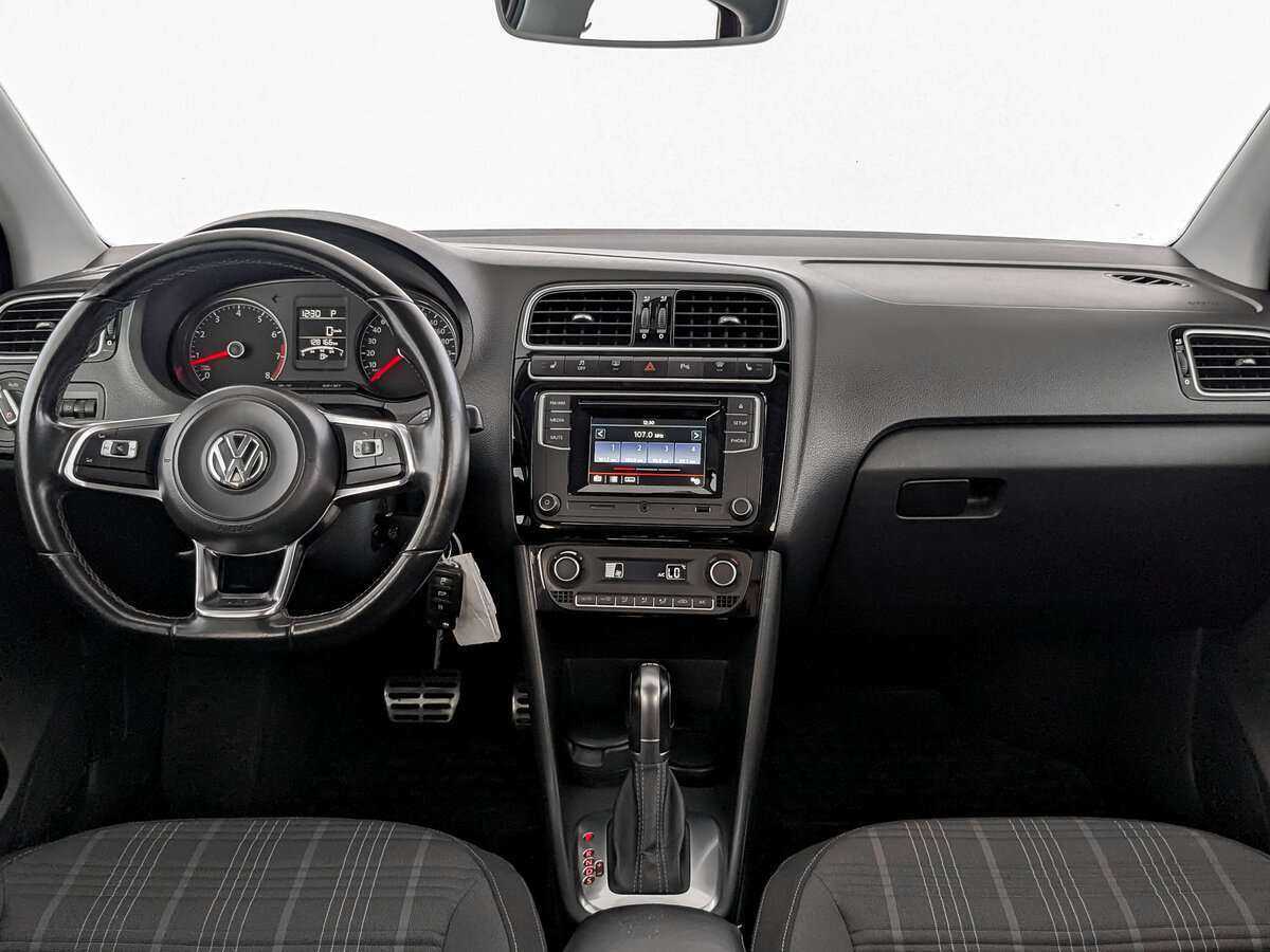 Volkswagen Polo, 2017 Фото №12