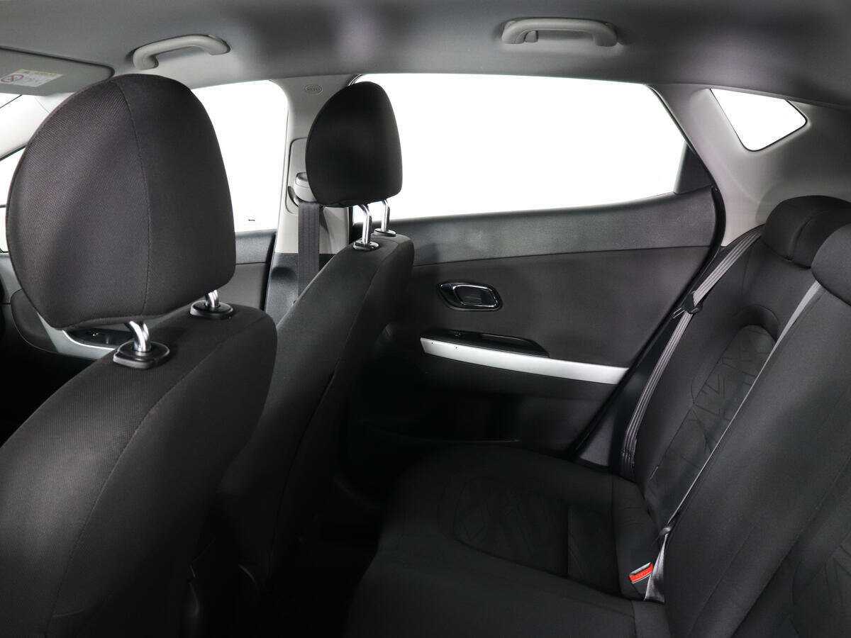 Kia Ceed, 2017 Фото №11