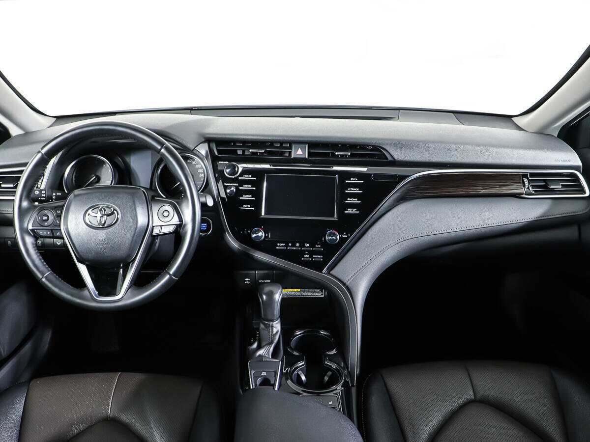 Toyota Camry, 2020 Фото №11