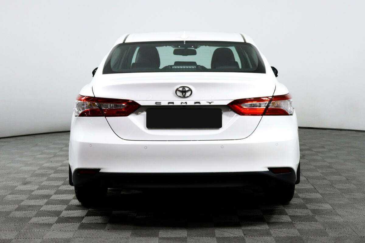 Toyota Camry, 2021 Фото №6
