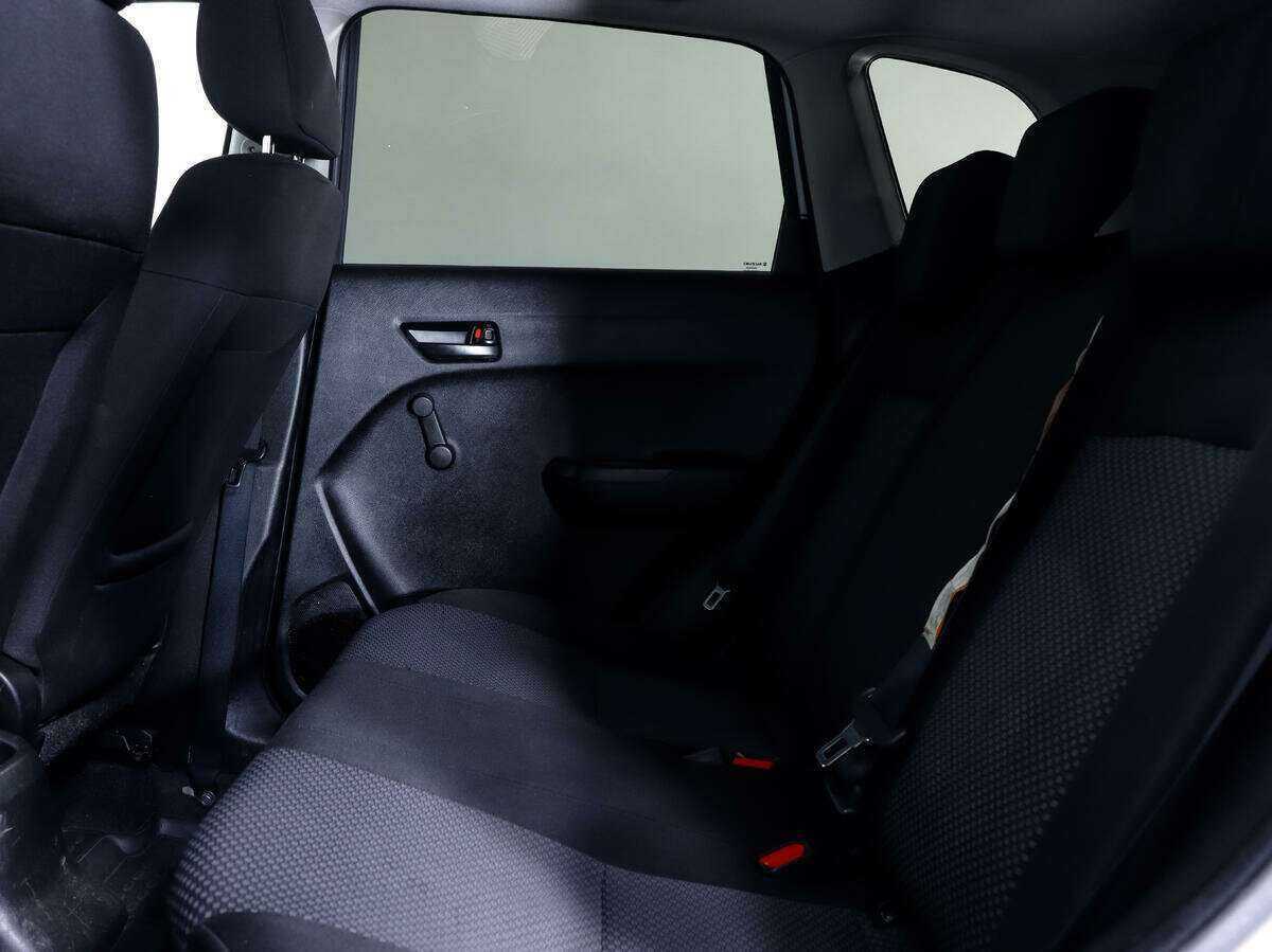 Suzuki Vitara, 2018 Фото №10