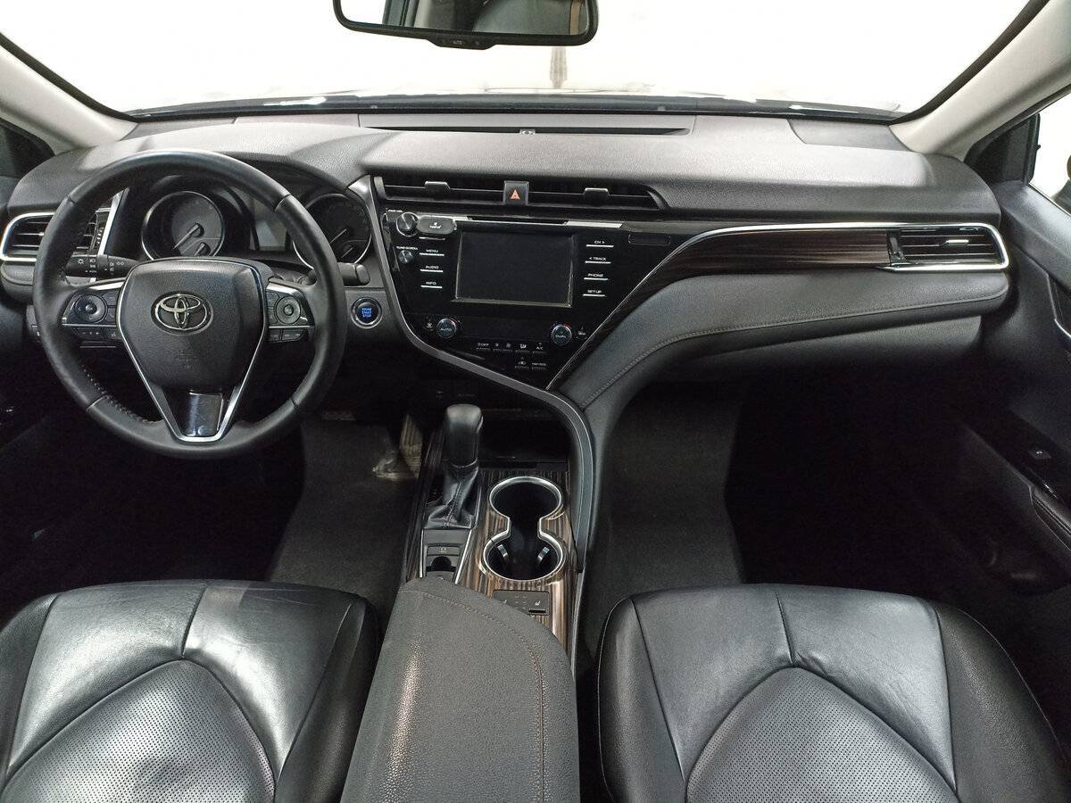 Toyota Camry, 2019 Фото №14