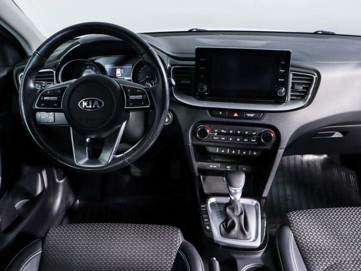 Kia XCeed, 2020 Фото №10