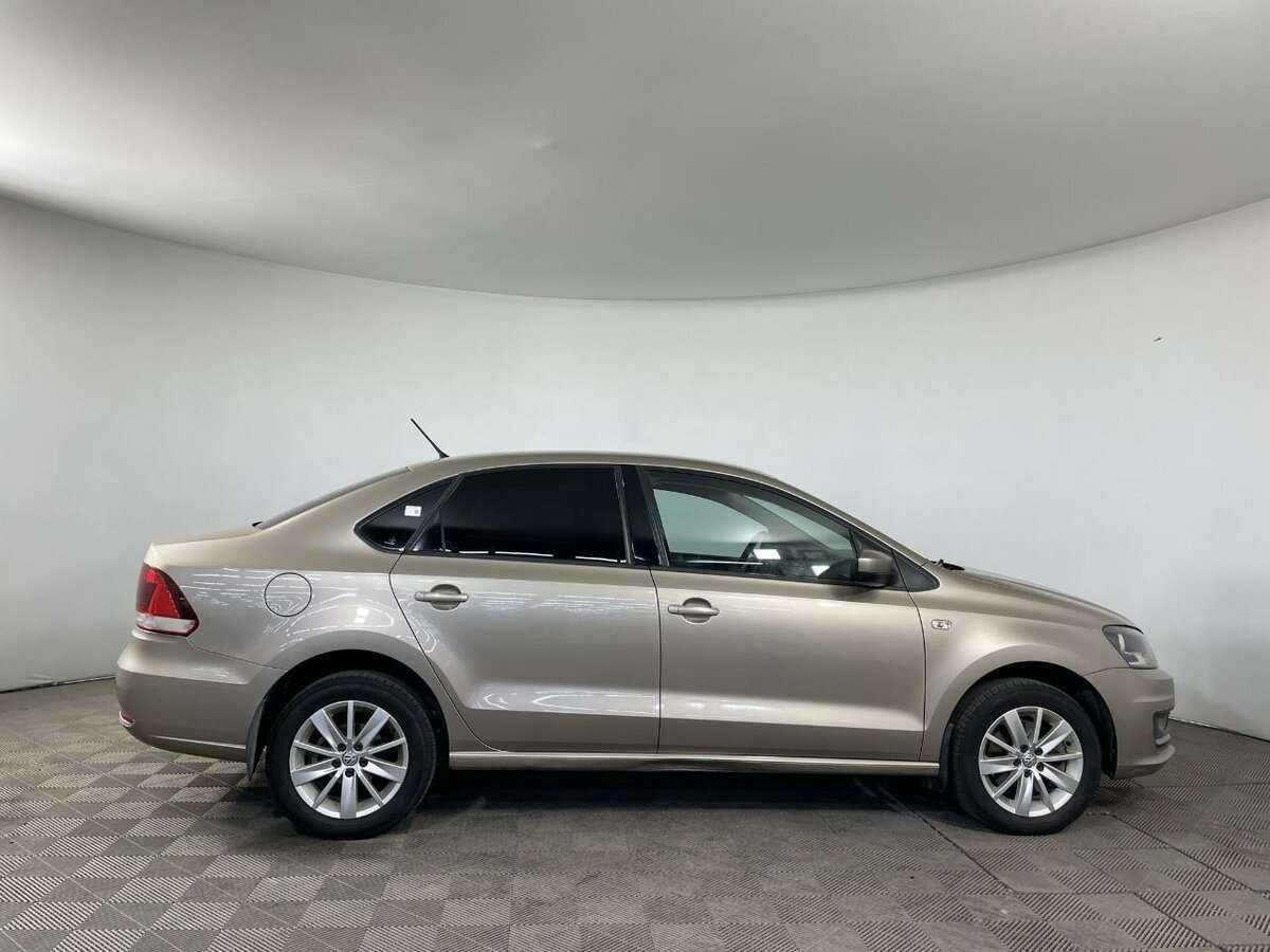 Volkswagen Polo, 2015 Фото №3