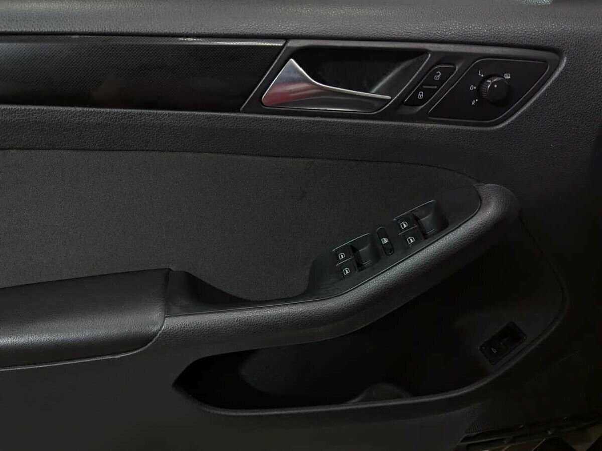 Volkswagen Jetta, 2012 Фото №13