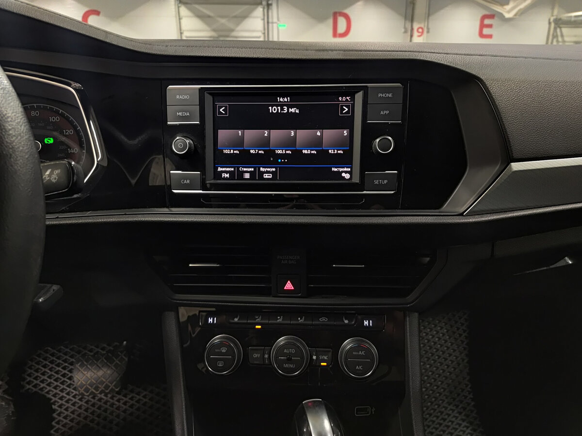 Volkswagen Jetta 8-speed VII, 2019 Фото №15
