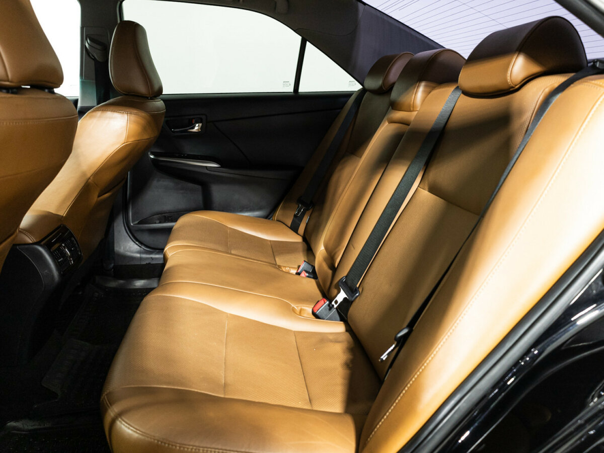 Toyota Camry VII (XV50) Рестайлинг, 2016 Фото №8