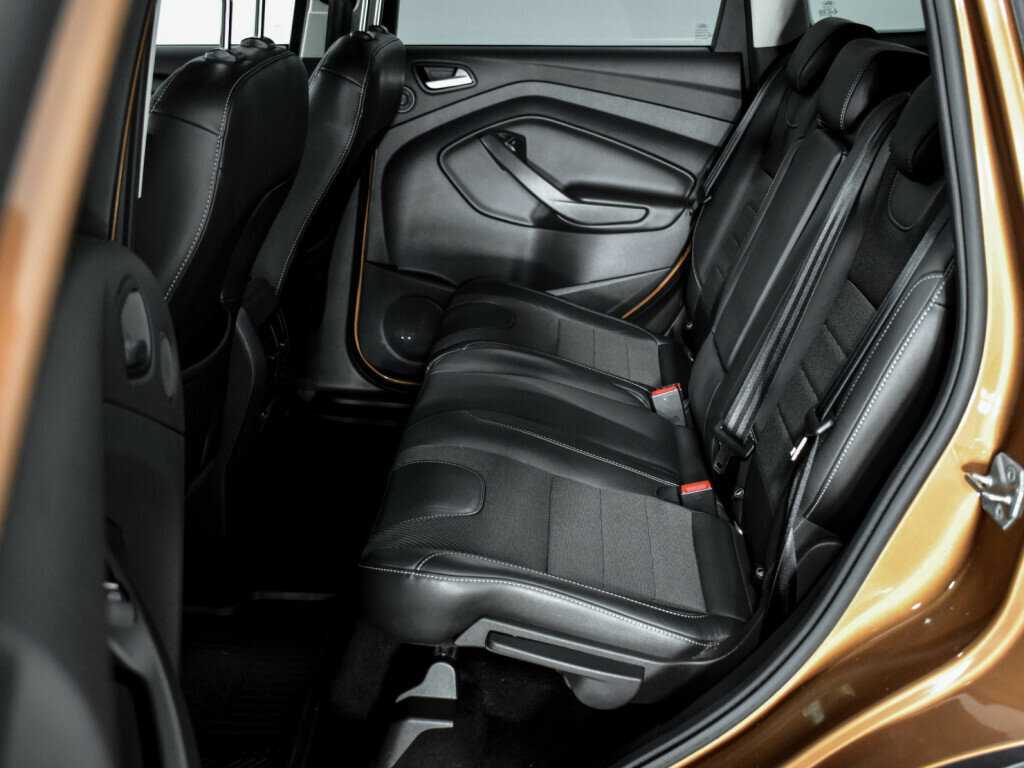 Ford Kuga, 2016 Фото №12