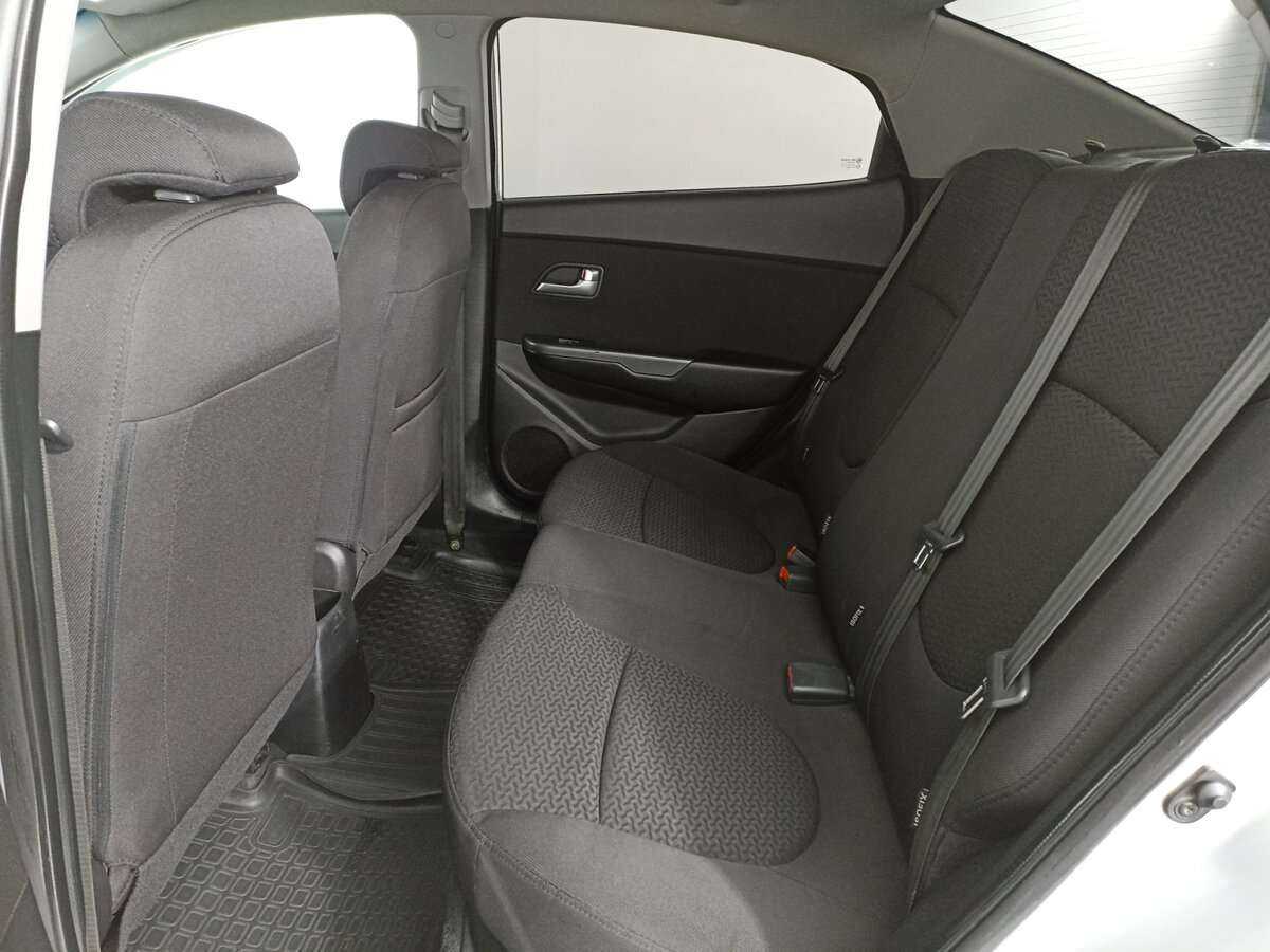 Kia Rio 5-speed, 2014 Фото №12