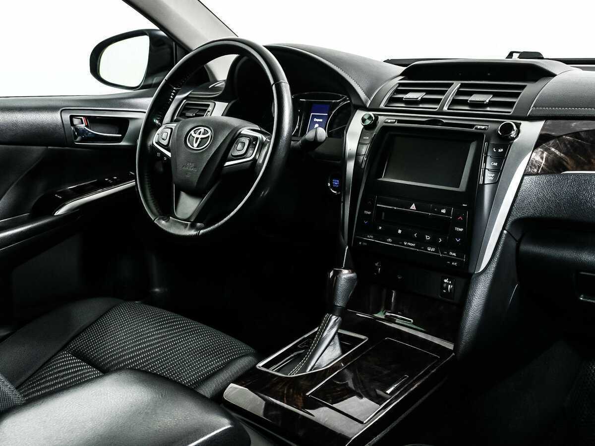 Toyota Camry, 2018 Фото №9