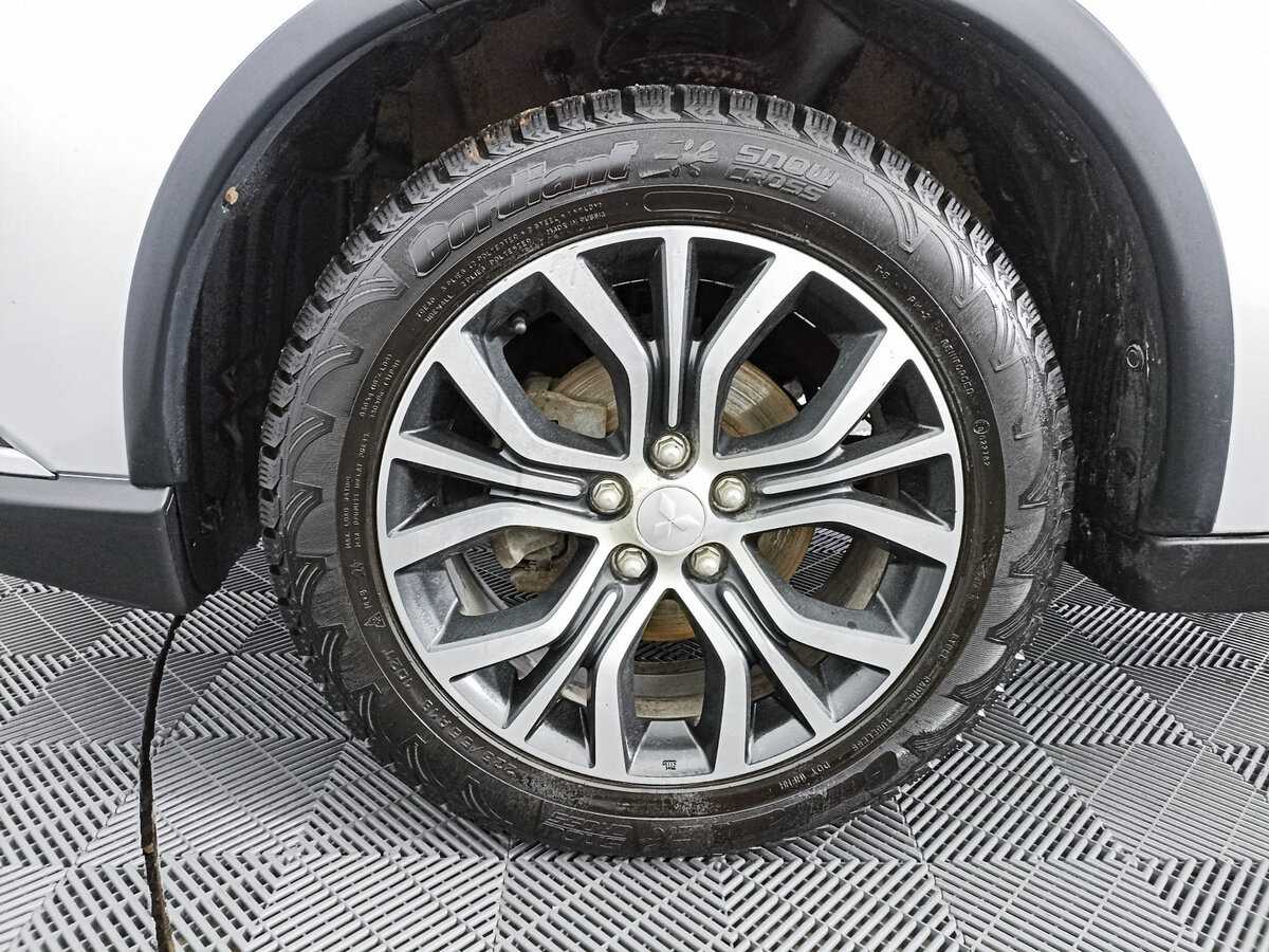 Mitsubishi Outlander, 2018 Фото №18