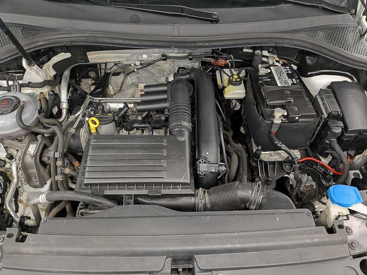 Volkswagen Tiguan, 2021 Фото №9