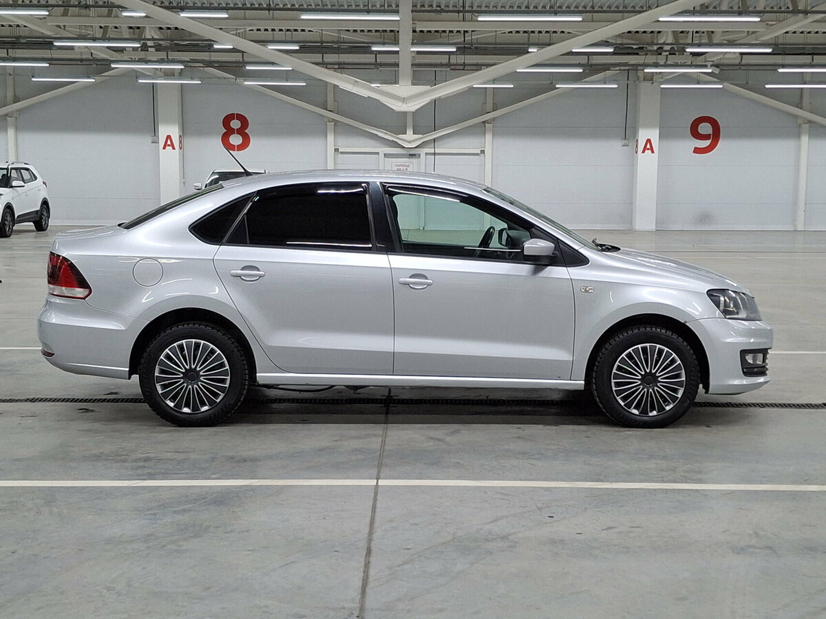 Volkswagen Polo V Рестайлинг, 2015 Фото №4
