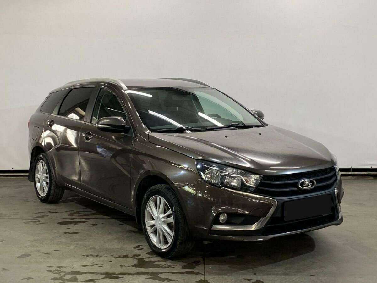 Lada (ВАЗ) Vesta SW, 2018 Фото №3