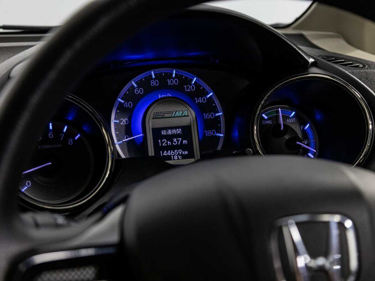 Honda Fit Shuttle, 2013 Фото №12